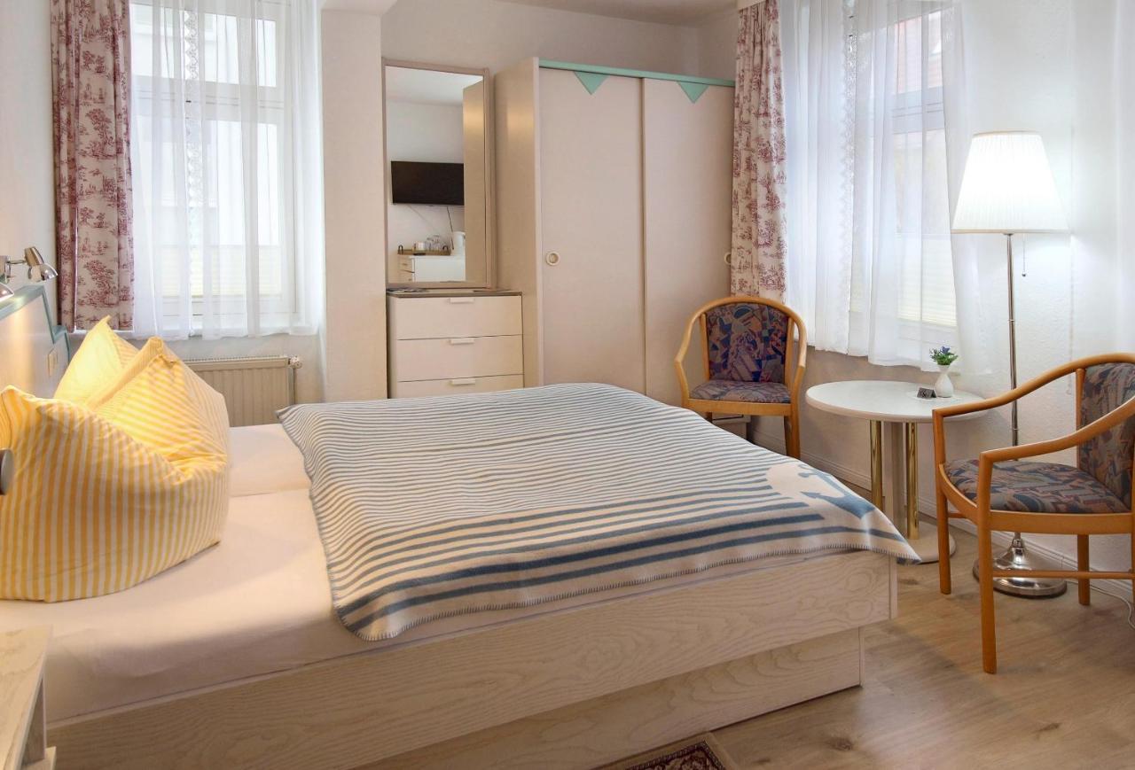 Ferienzimmer In Der Villa Ostseelilie ซาสนิทซ์ ภายนอก รูปภาพ